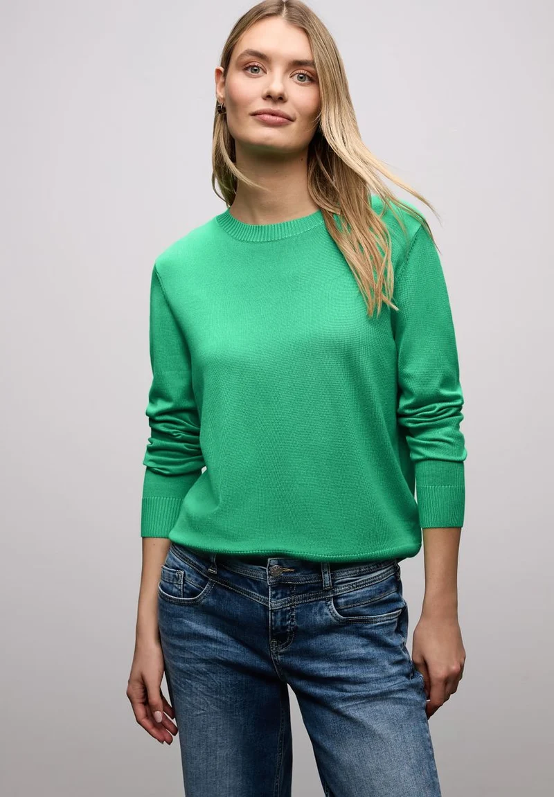 Basic Pullover