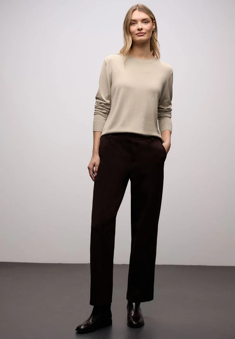 Basic Pullover