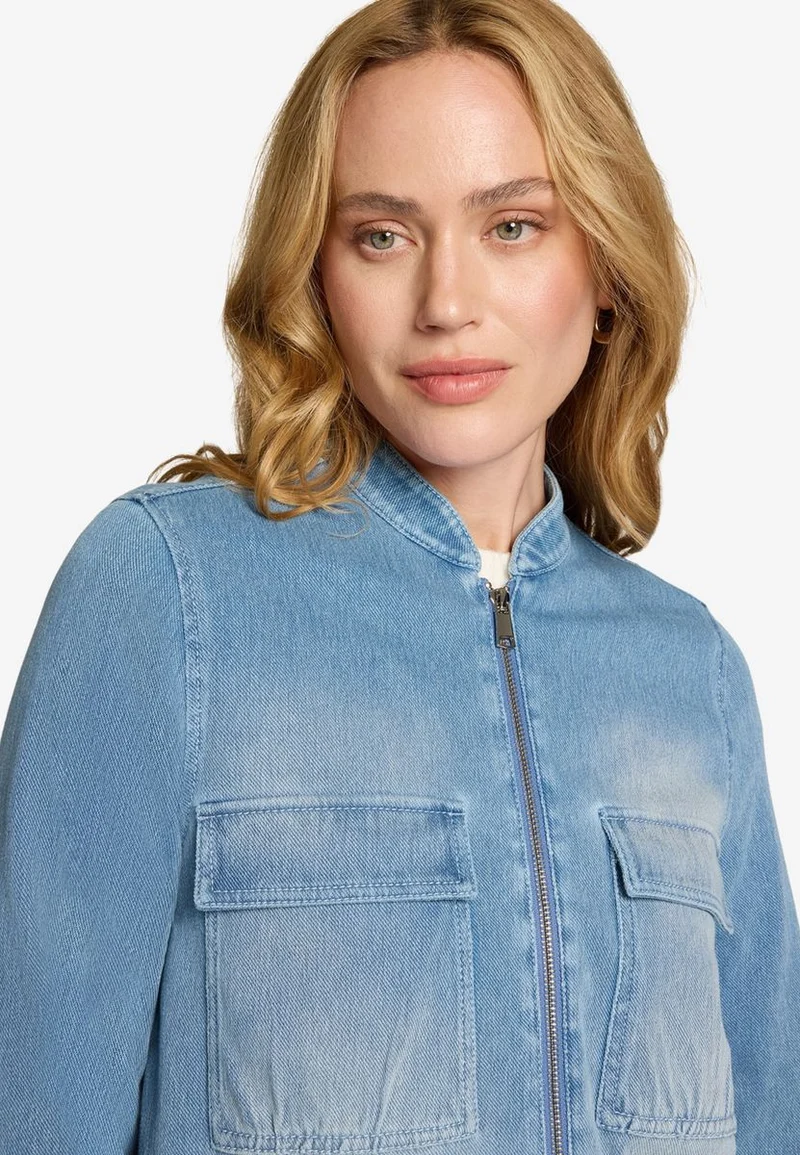 Jeansjacke mit Reißverschluss
