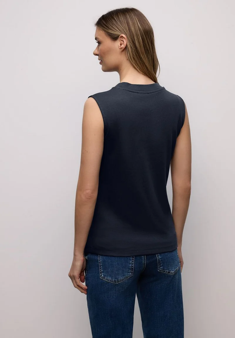 Basic Top