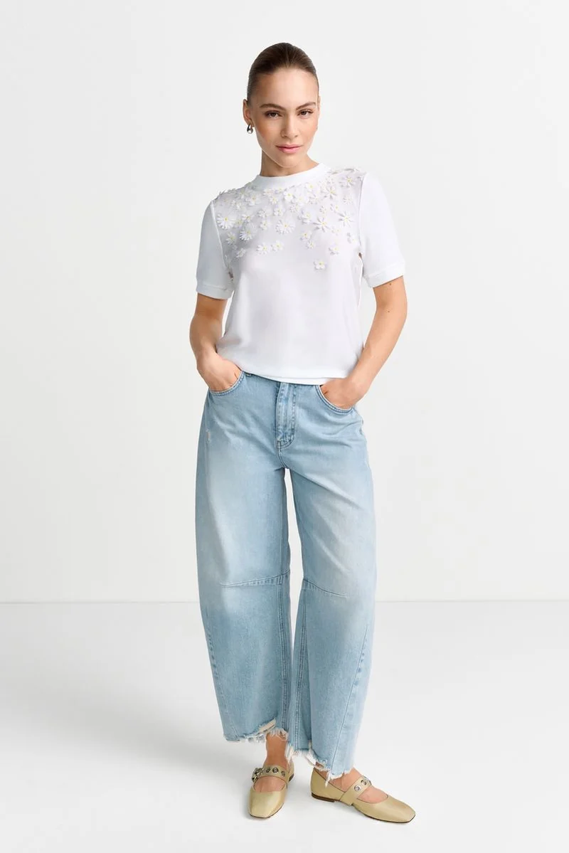 Knit Mat Mix T-Shirt with Flower Application