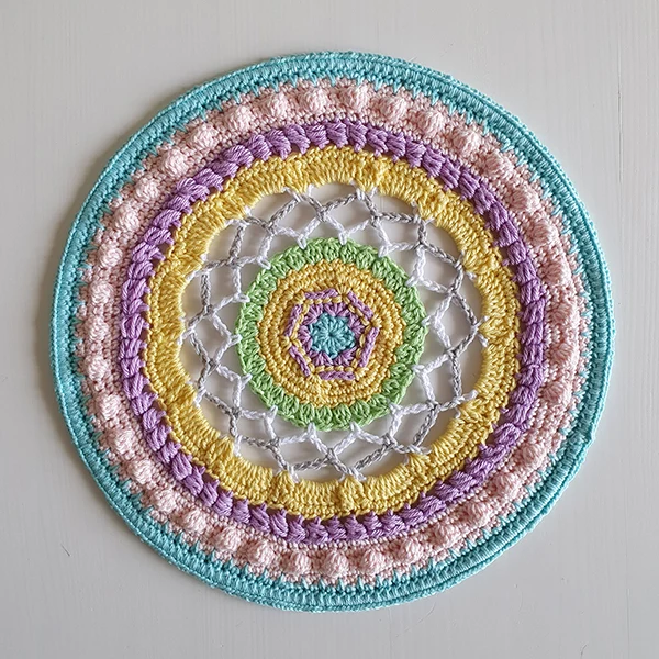 Häkelanleitung „Mandala Wild Flowers“