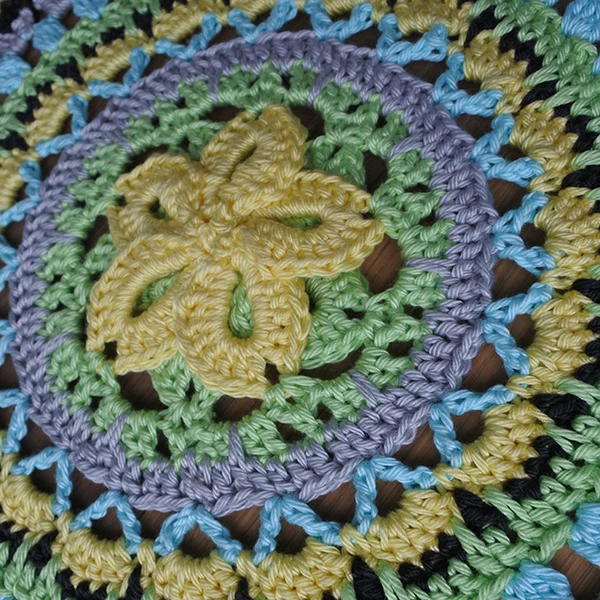 Häkelanleitung „Mandala Floribiza“