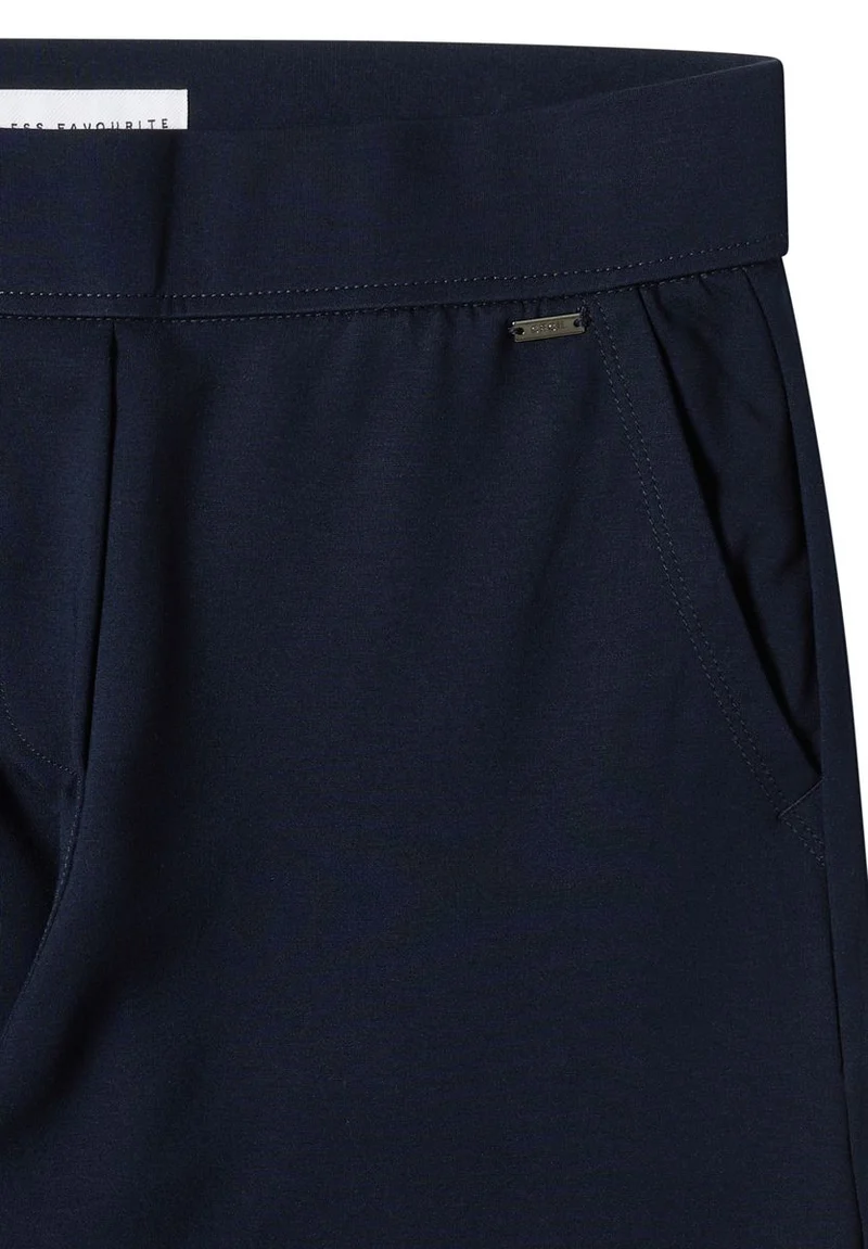 Straight Leg Hose