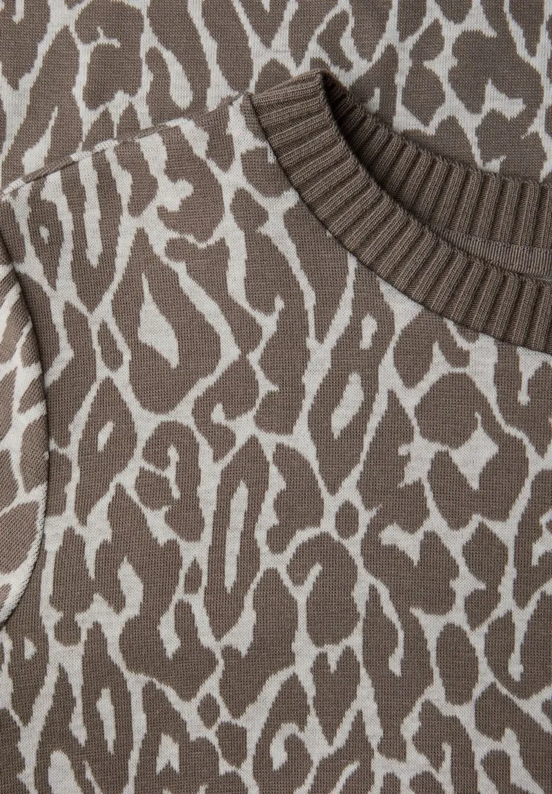 Leo Jacquard Shirt