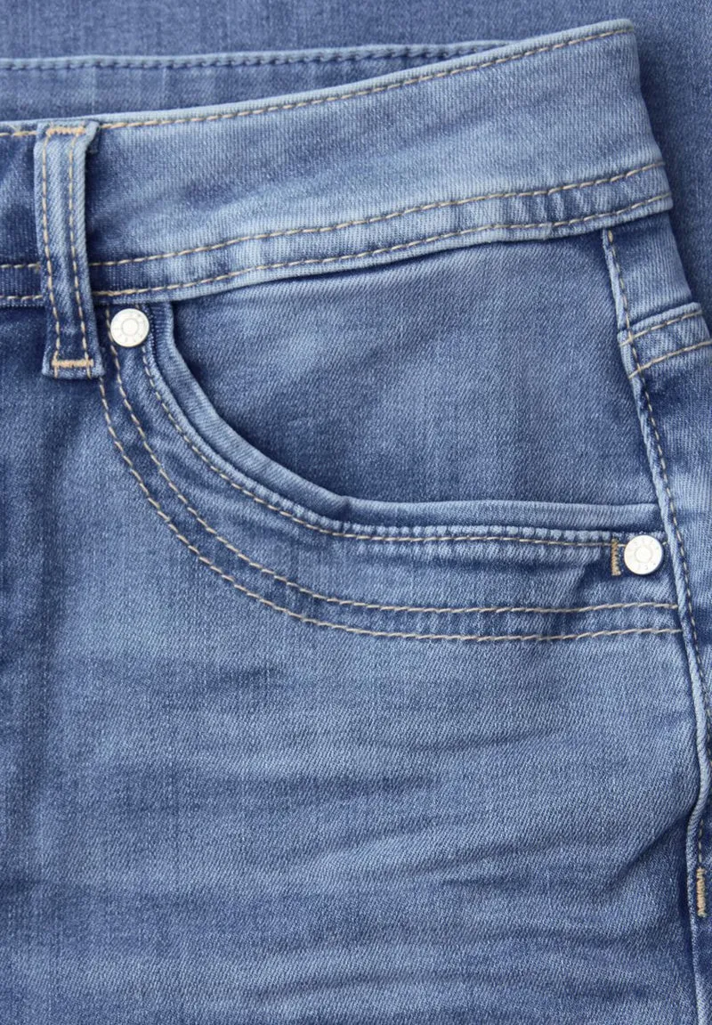 Bootcut Jeans