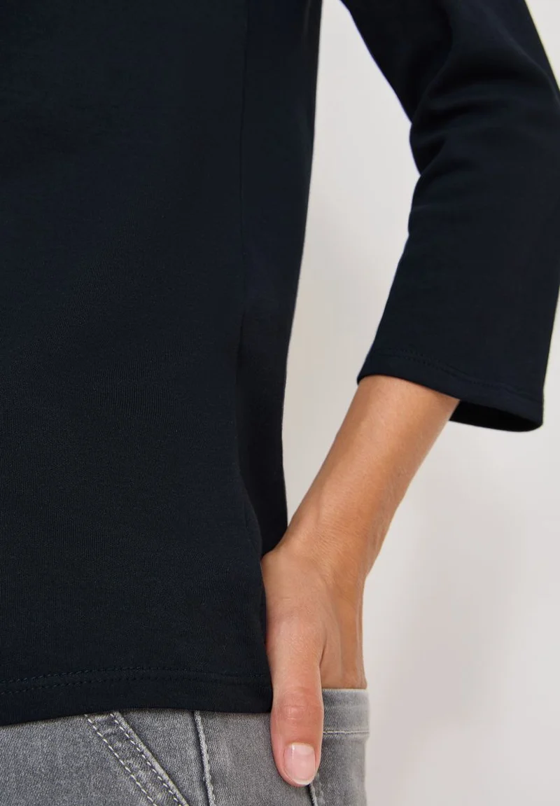 Basic U-Boot Shirt