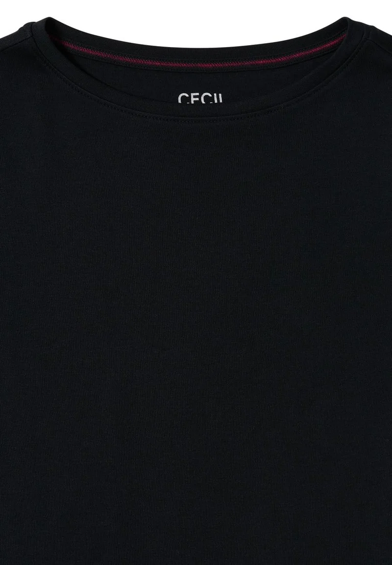 Basic U-Boot Shirt