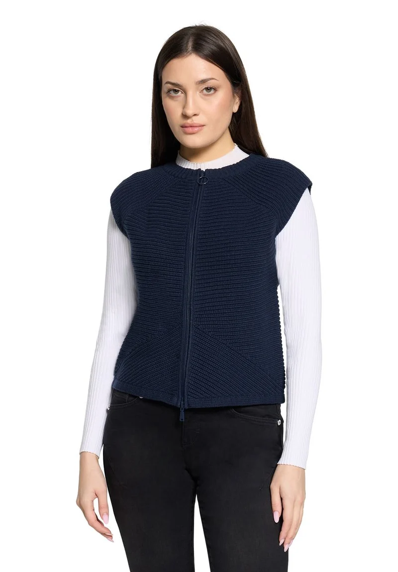 Grobstrickjacke
