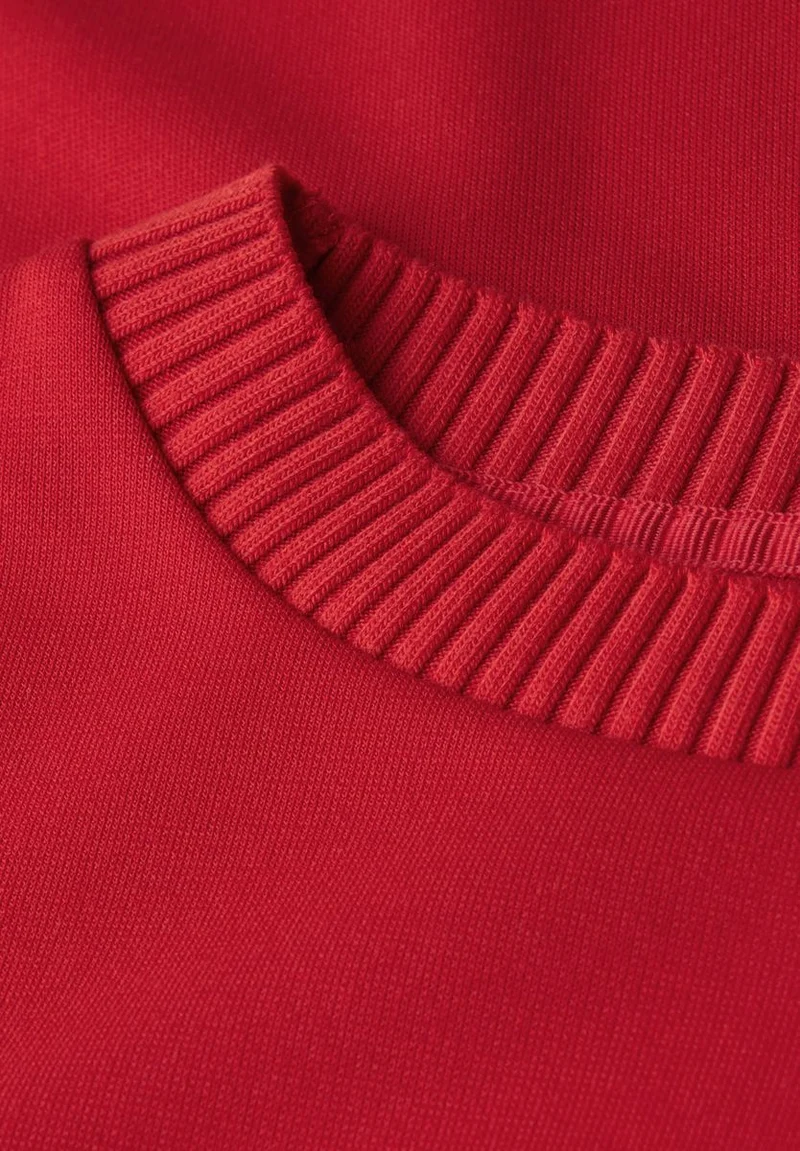 Shirt mit Tape Details