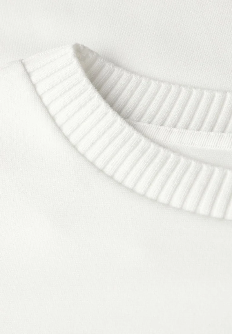 Shirt mit Tape Details
