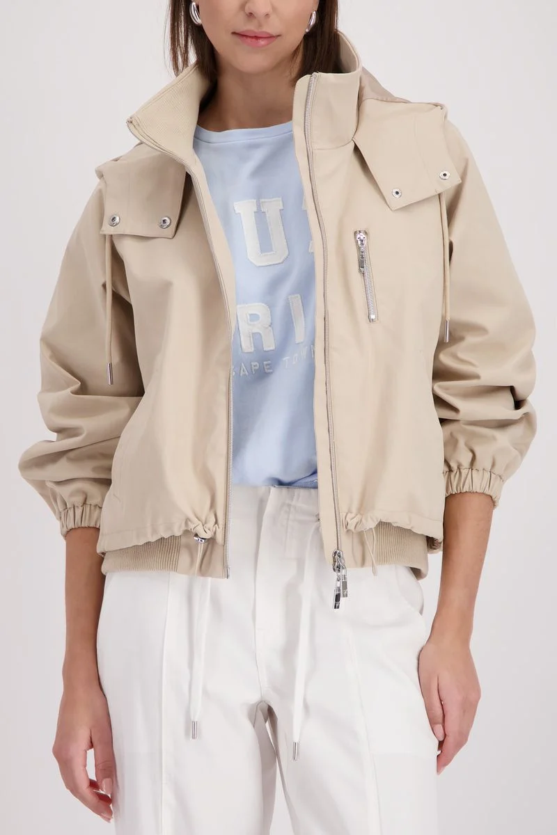 Jacke