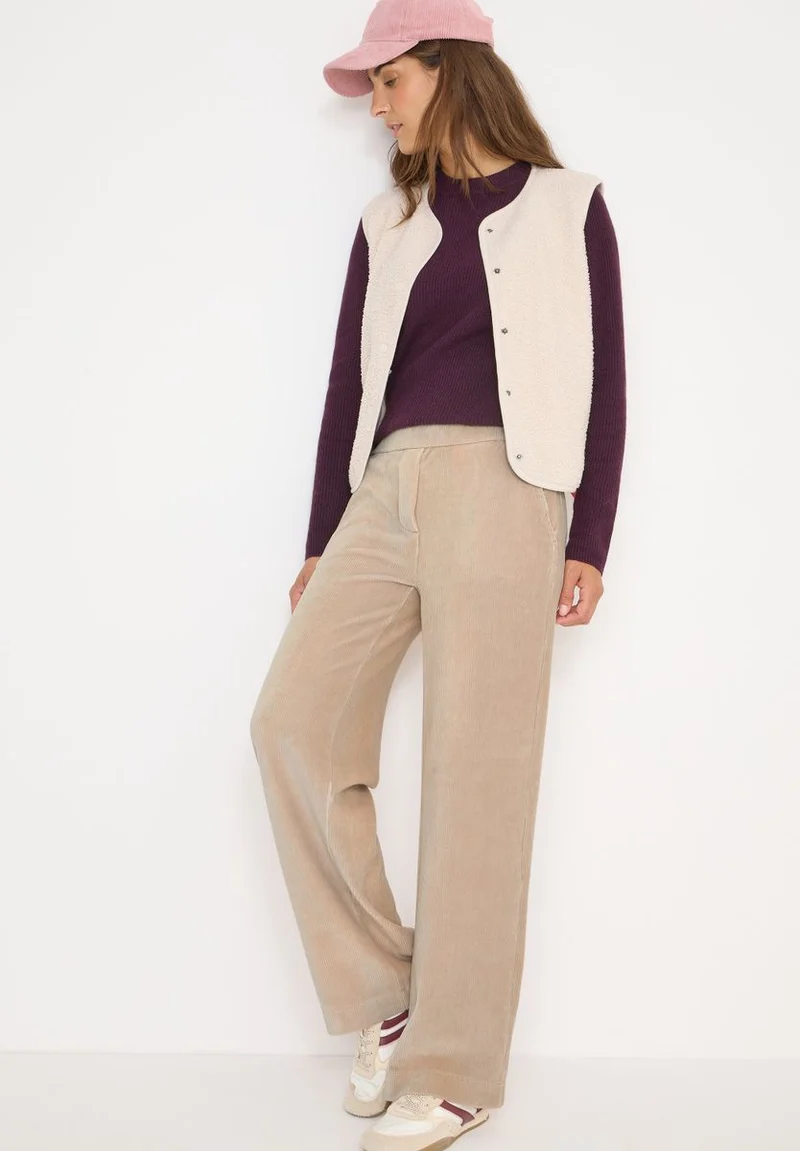 Wide Leg Cordhose