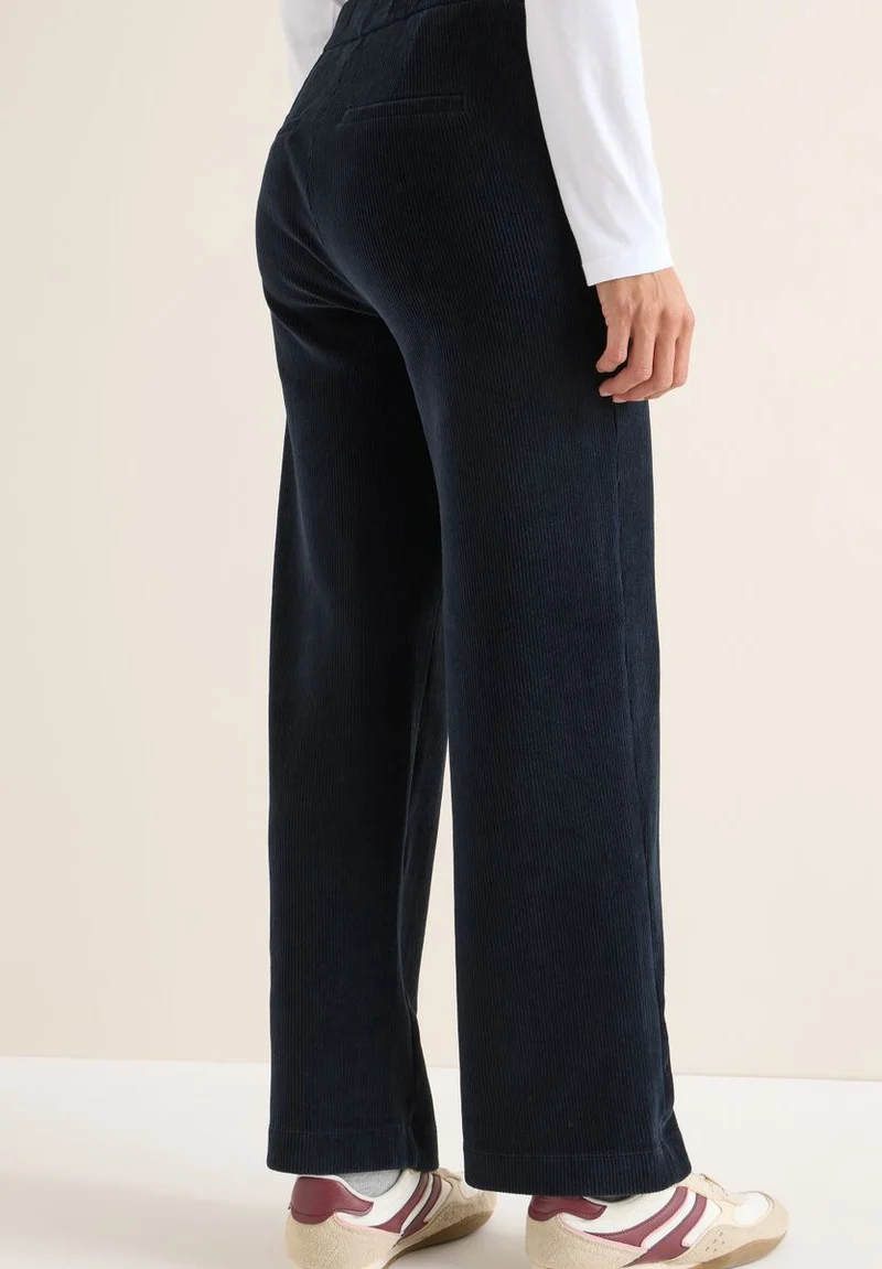 Wide Leg Cordhose