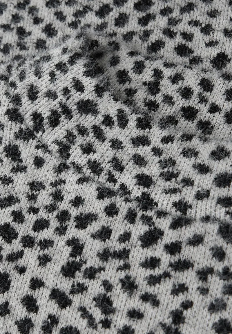 Kuscheliges Leo-Shirt