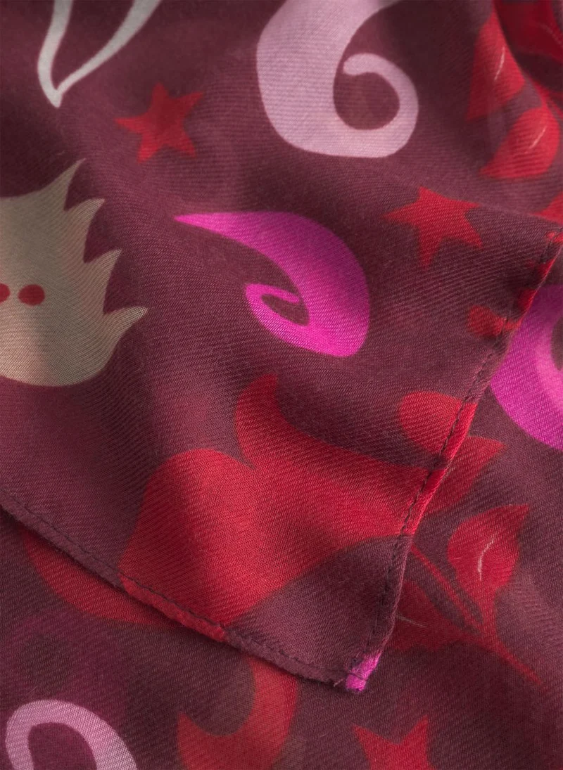 Schal aus recyelter Polyesterware mit gedruckten winterlichen Motiven