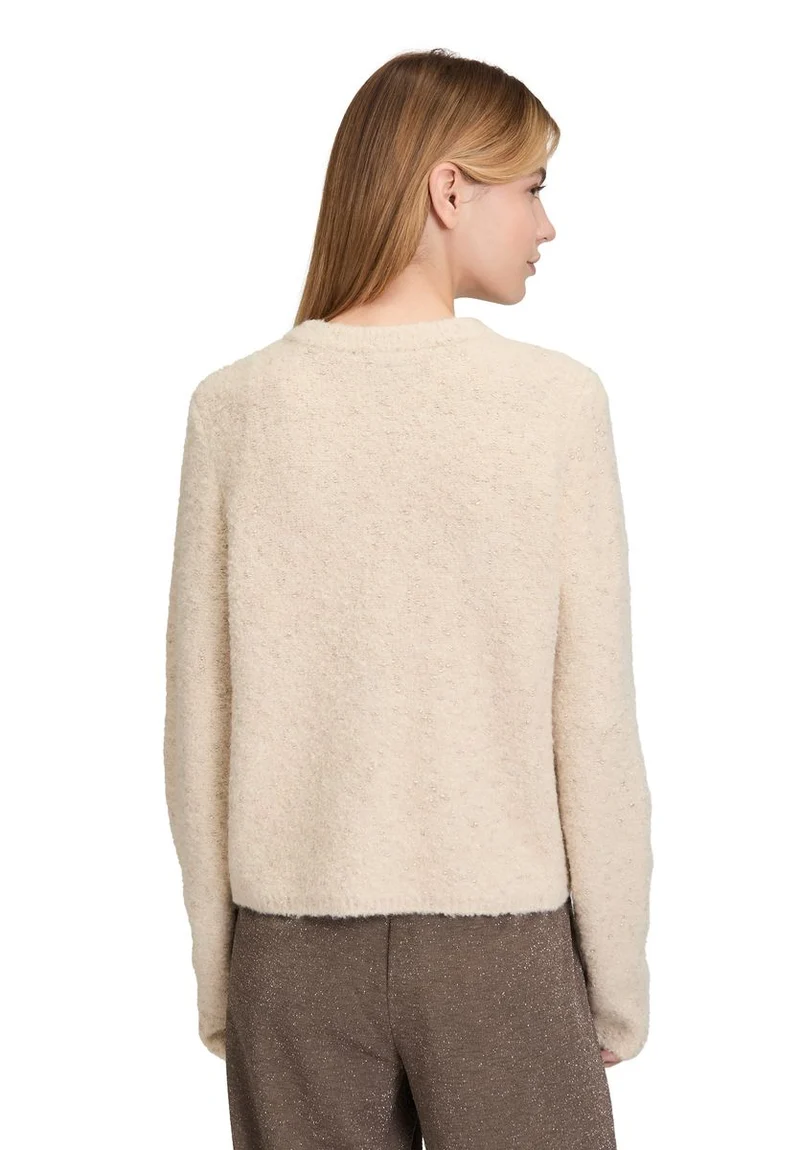 Grobstrickjacke