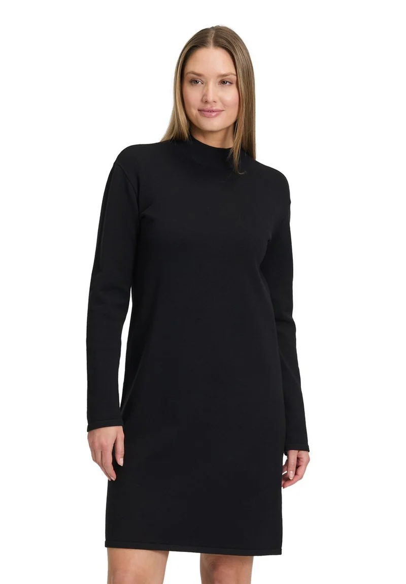 Strickkleid