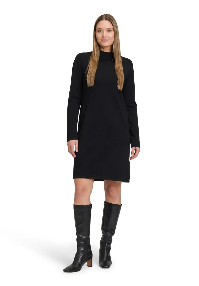 Strickkleid