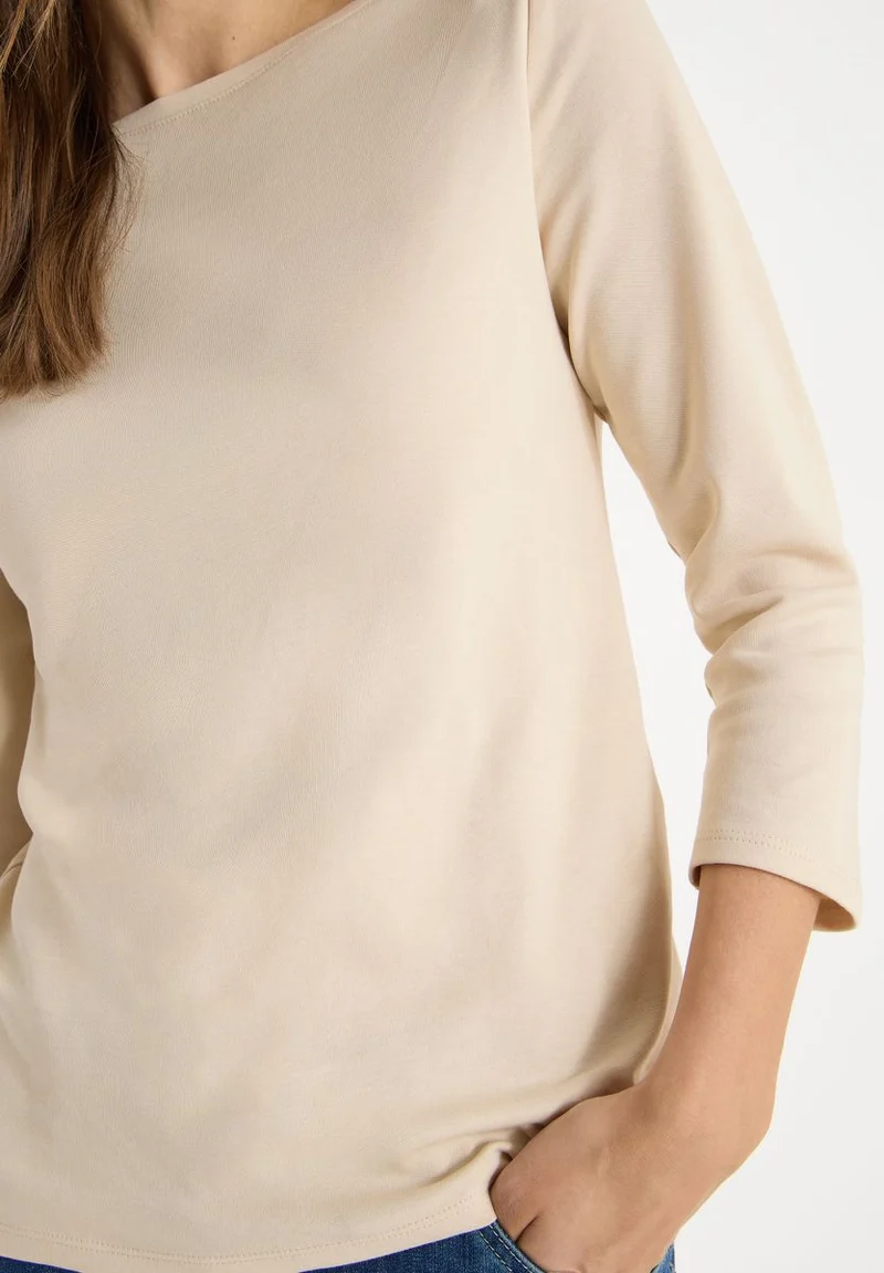 Basic U-Boot Shirt