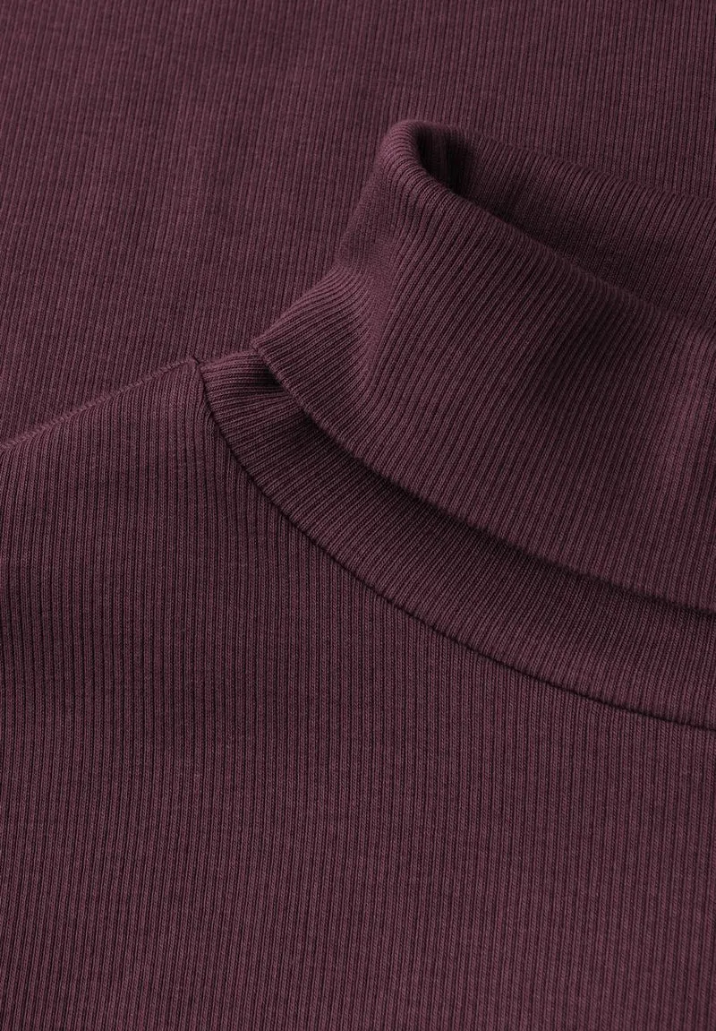 Basic Rollkragenshirt