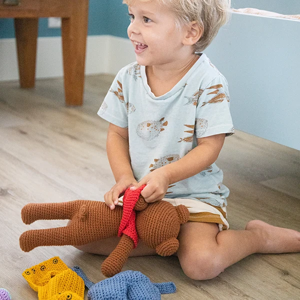 Häkelpaket „Traum-Ankleidebär“