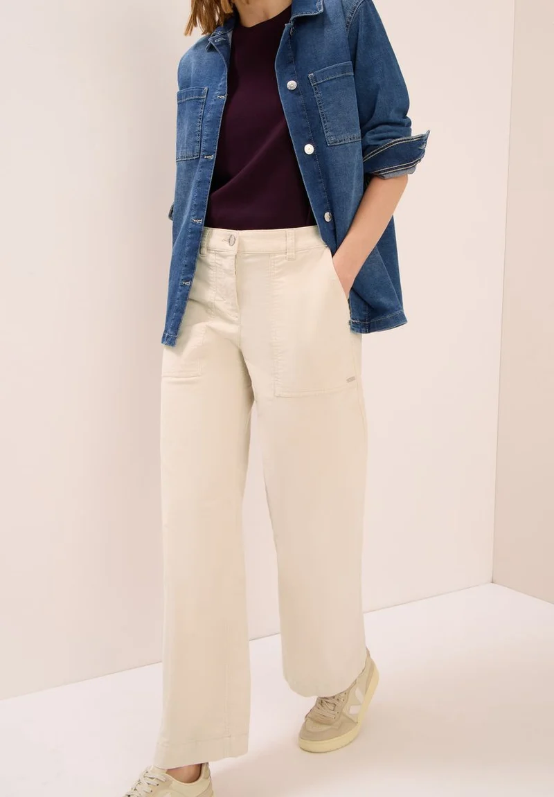 Wide Leg Cordhose