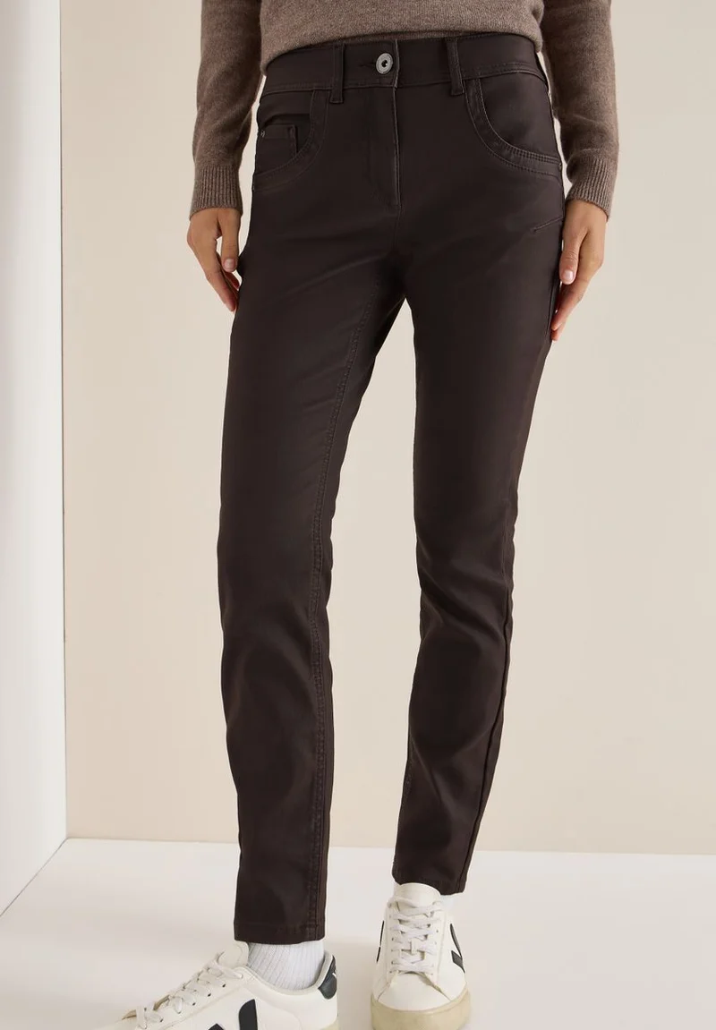 Hose im Leder-Look
