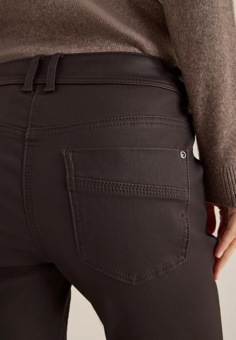 Hose im Leder-Look