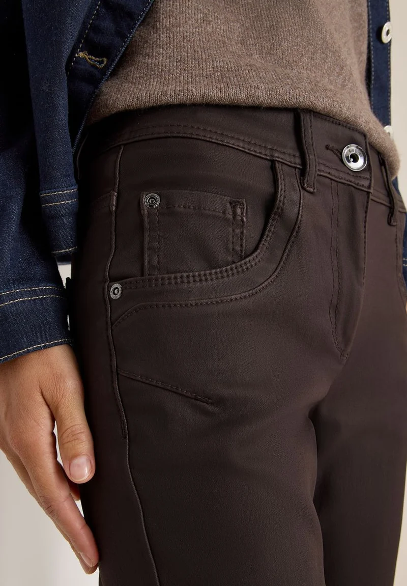 Hose im Leder-Look
