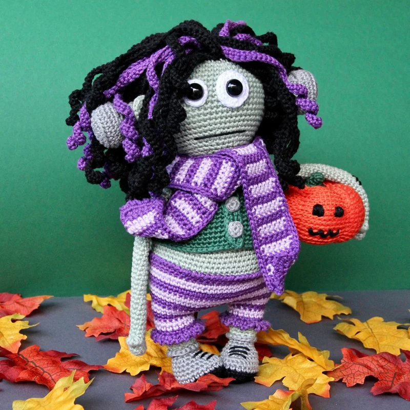 Häkelanleitung „Frankie, das Halloween-Amigurumi“ (digital)