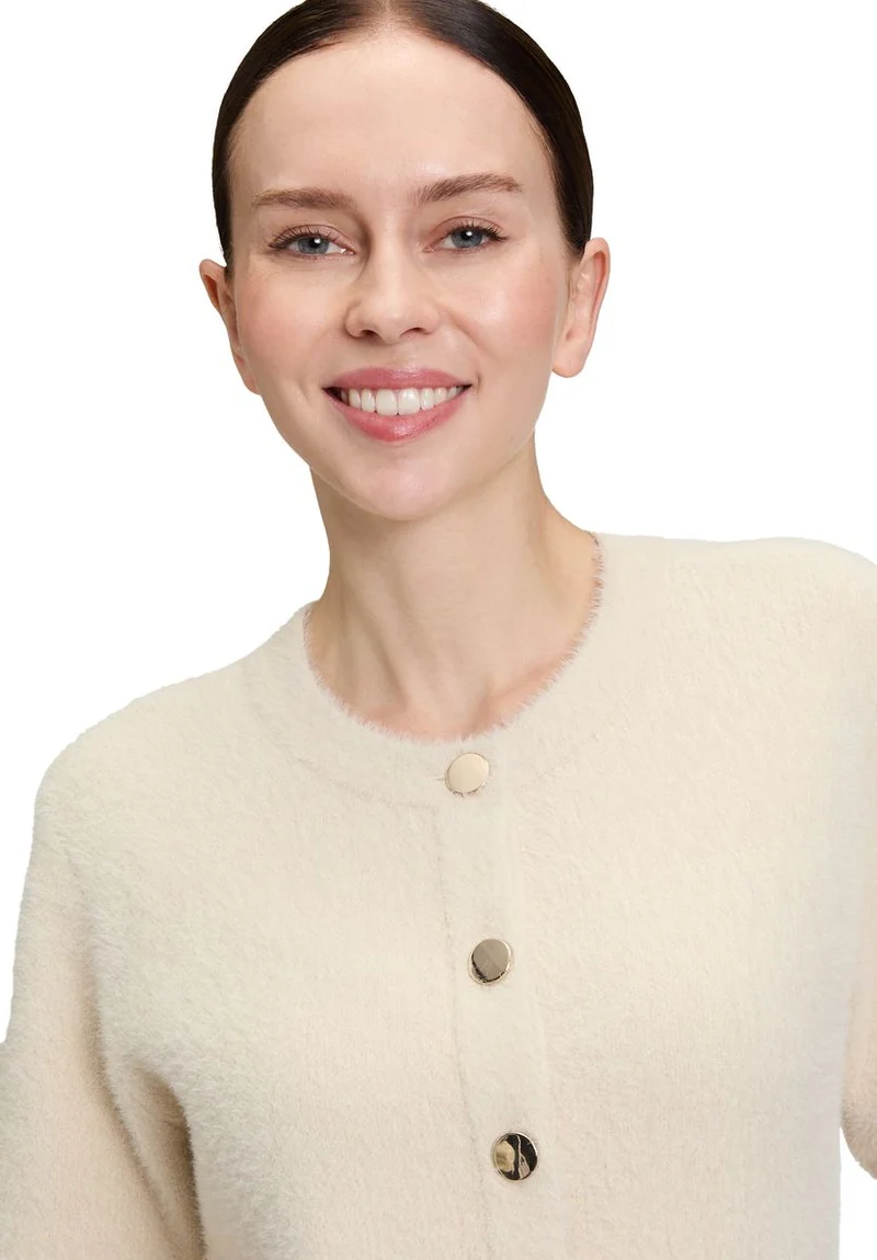 Casual-Strickjacke