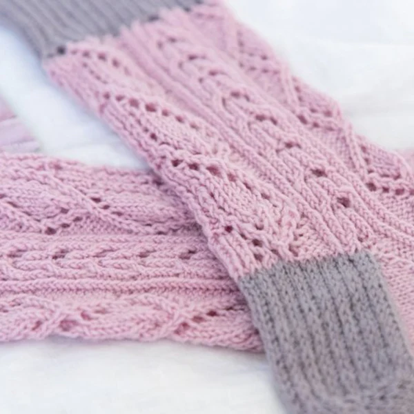 Strickanleitung „Romantic Soqs“ (digital)