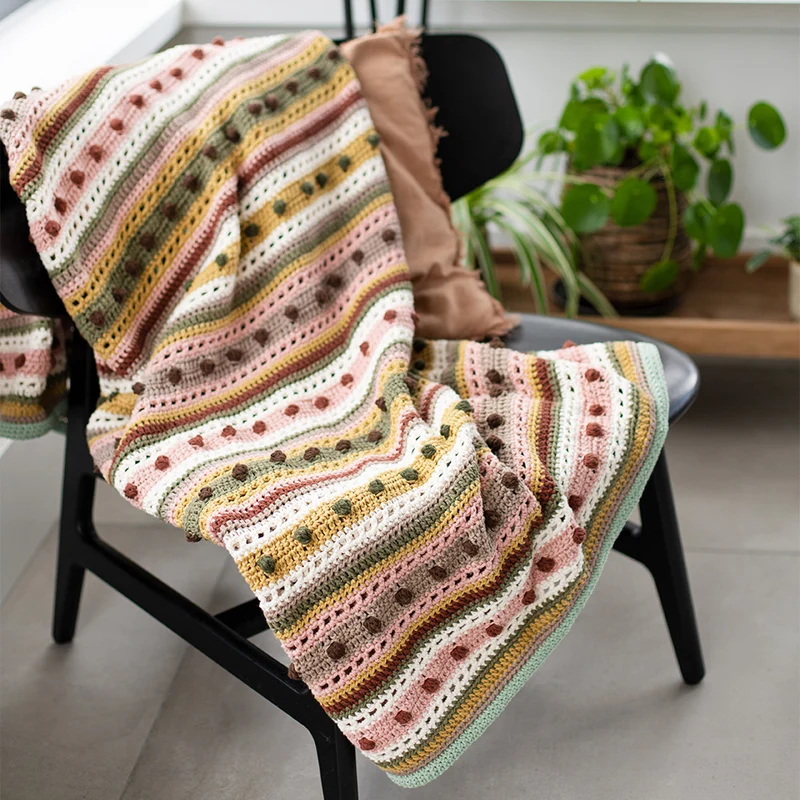 Häkelpaket für eine „Striped Dot“-Decke