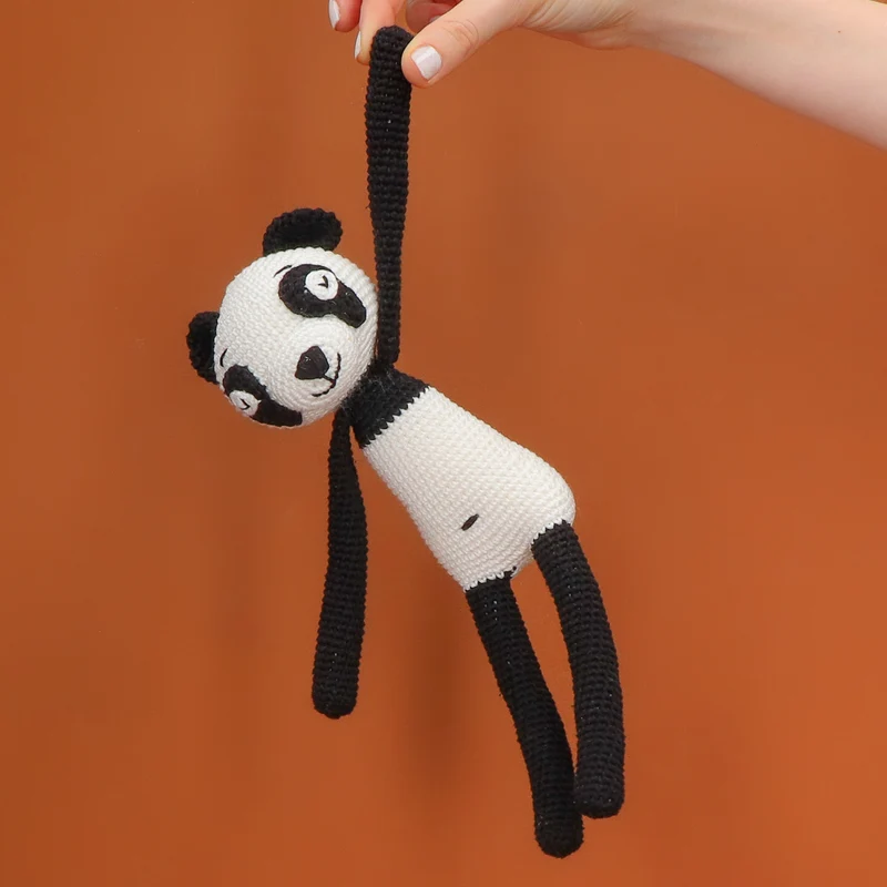 Häkelanleitung „Yarn and Colors Pip Panda“