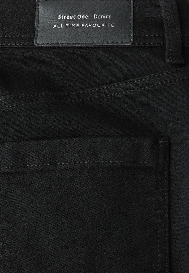 Casual Fit Jeans