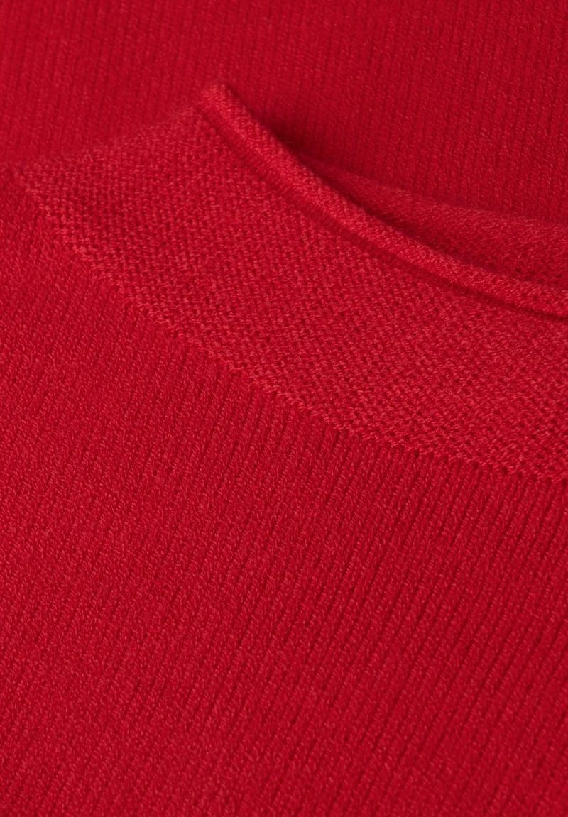 Pullover mit Rollkante
