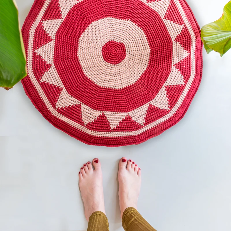Häkelanleitung „Yarn and Colors Boho Floor Cushion“