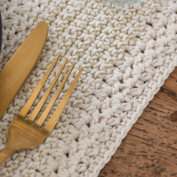 Yarn and Colors „Glamorous Table Pads“ Häkelpaket
