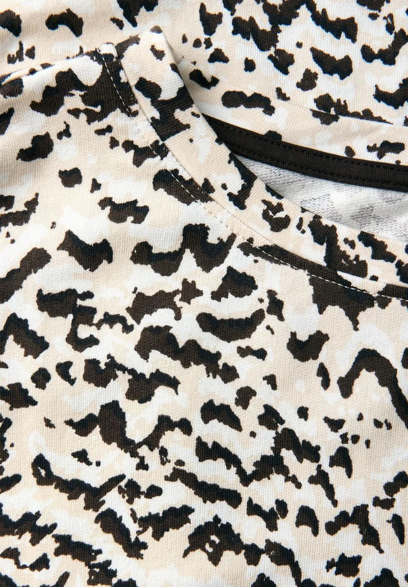 Gemustertes Batwing Shirt