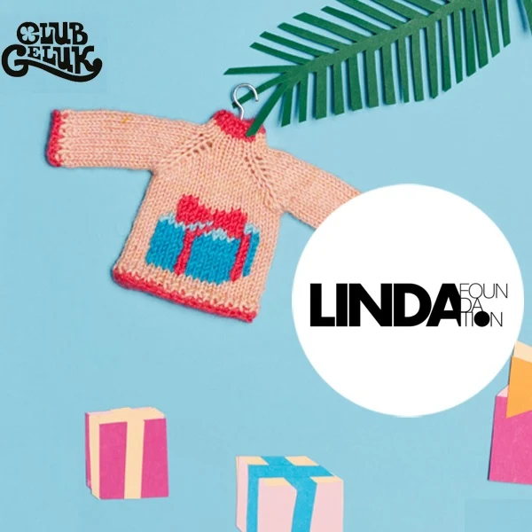 Strickanleitung „Club Geluk“ – Mini-Weihnachtspullover (digital)