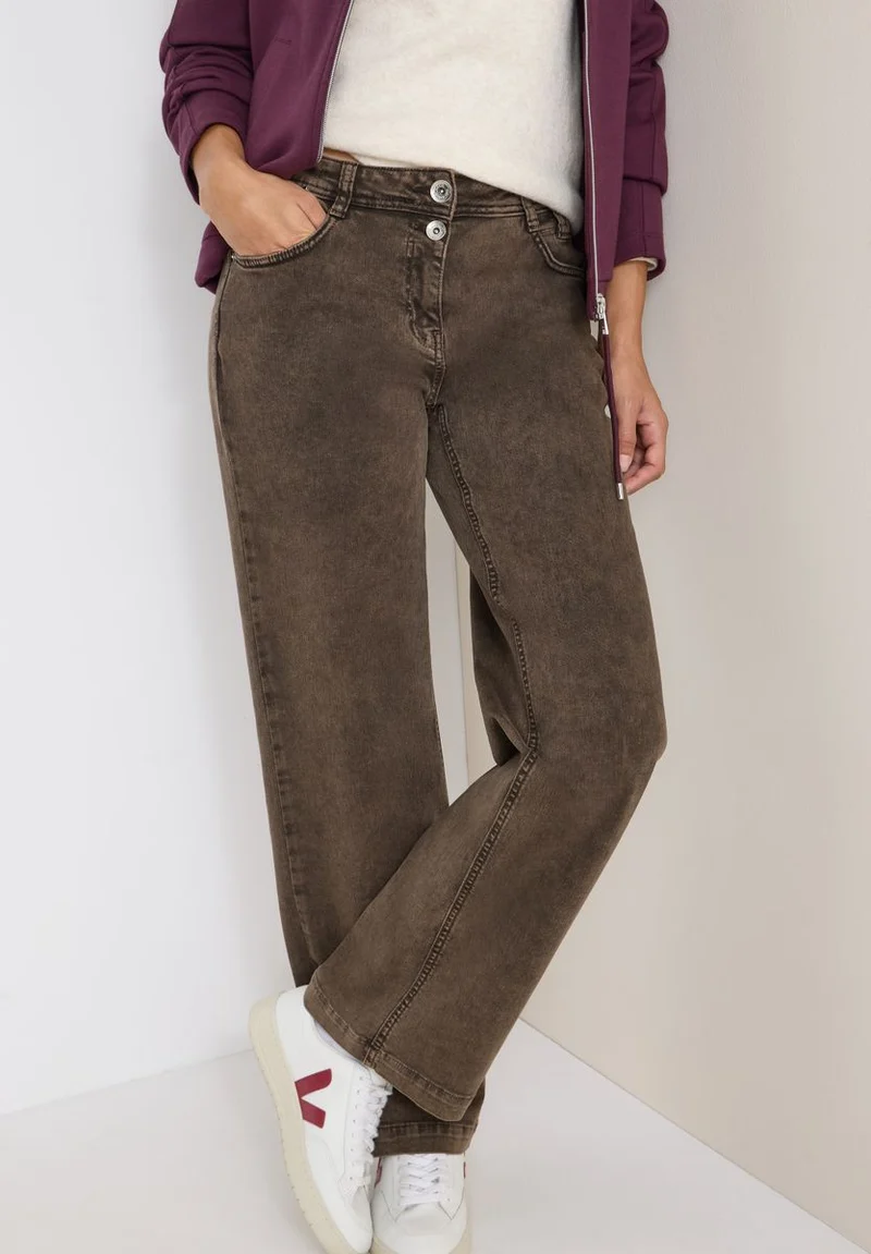 Wide Leg Jeans