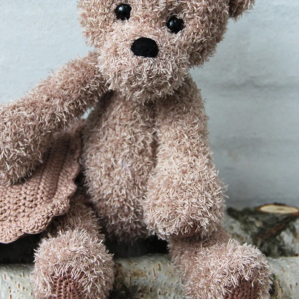 Häkelanleitung „Teddy mit Decke und Kissen“ von Go Handmade (digital)