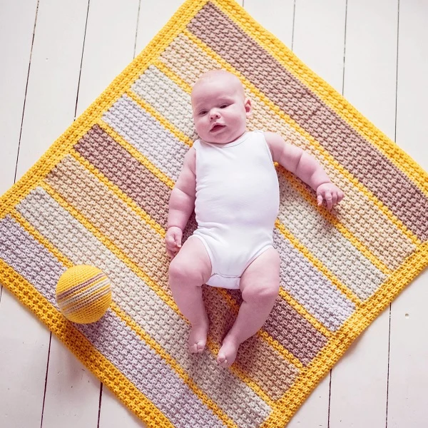 Häkelanleitung „Super Charming“ Babydecke