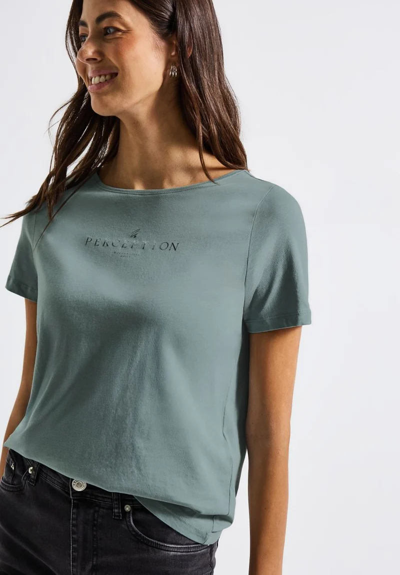 Shirt mit Wording Artwork