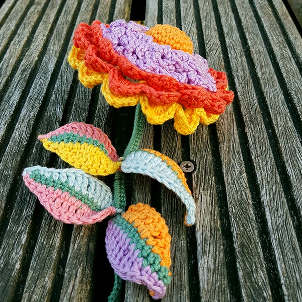 Häkelanleitung „Summer of Fun“-Blume