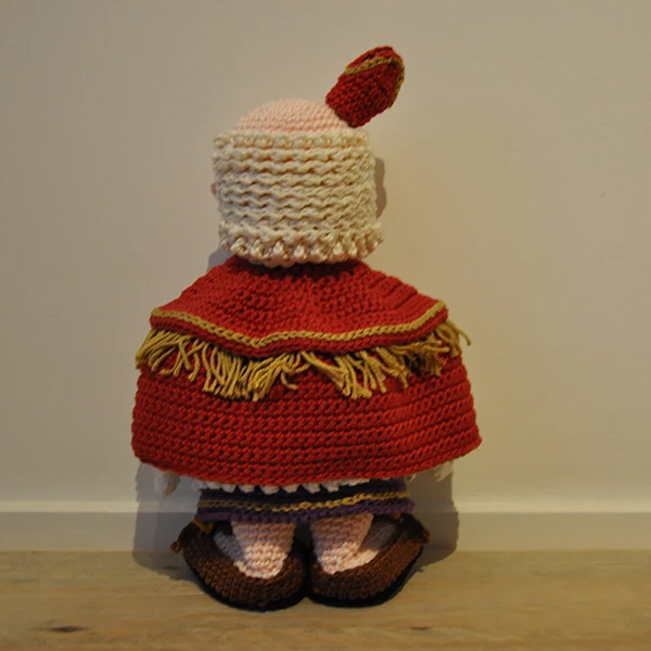 Häkelanleitung für eine Nikolauspuppe