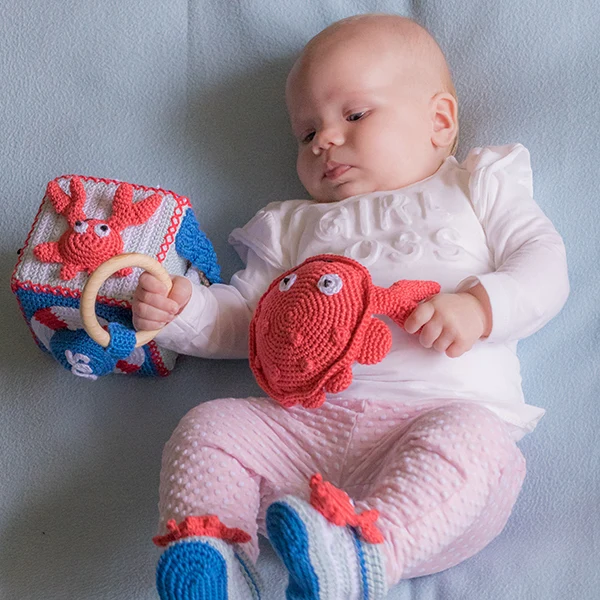 Häkelanleitung für das Kuscheltier „Crabbie“