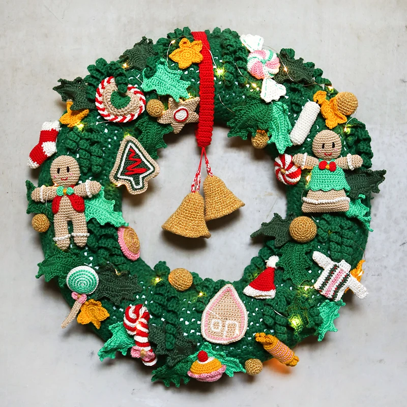 Weihnachtskranz-Adventskalender-Häkelpaket