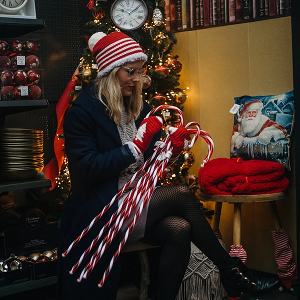 Häkelanleitung „Merry“-Weihnachtsmützen-Set